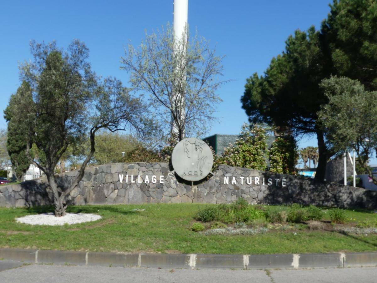 Le Cristal Port Ambonne Village Naturiste Agde Exterior photo